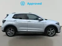 Usado VW T-Cross R-line 116 CV (85 kW) 2024 Gris / plata SUV