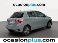 Usado Toyota Yaris Active 69 CV (50 kW) 2018 Gris Utilitario
