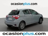 Usado Toyota Yaris Active 69 CV (50 kW) 2018 Gris Utilitario
