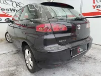 Usado Seat Ibiza 101 CV (74 kW) 2004 Negro Utilitario