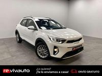 Usado Kia Stonic 84 CV (61 kW) 2022 Blanco SUV