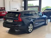 Usado Volvo V60 CC Momentum 190 CV (139 kW) 2019 Azul Familiar