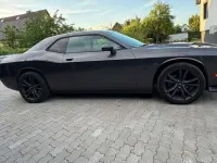 Usado Dodge Challenger 377 CV (277 kW) 2017 Gris Coupe