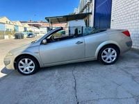 Usado Renault Mégane Cabriolet Dynamique 111 CV (81 kW) 2007 Beige Descapotable