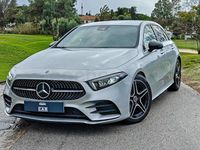 Usado Mercedes A180 136 CV (100 kW) 2023 Gris / plata Berlina