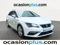 Usado Seat Leon FR 150 CV (110 kW) 2018 Blanco Monovolumen