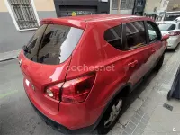 Usado Nissan Qashqai Acenta 140 CV (102 kW) 2008 Granate SUV