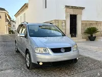 Usado VW Touran Highline 140 CV (102 kW) 2007 Gris / plata Monovolumen