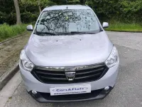 Usado Dacia Lodgy Lauréate 116 CV (85 kW) 2016 Plateado Monovolumen