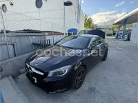 Usado Mercedes CLA200 136 CV (100 kW) 2015 Violeta / lila Berlina