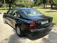 Usado Volvo S80 140 CV (102 kW) 1998 Verde Berlina