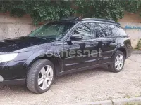 Usado Subaru Outback 150 CV (110 kW) 2008 Negro Familiar