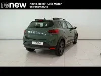 Usado Dacia Sandero Extreme 100 CV (73 kW) 2025 Verde Berlina