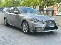 Usado Lexus IS300h 223 CV (164 kW) 2013 Gris / plata Berlina