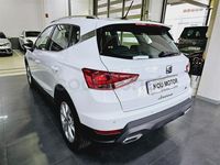 Usado Seat Arona FR 110 CV (80 kW) 2024 Blanco SUV