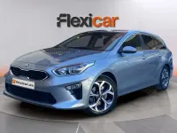 Usado Kia Ceed 136 CV (100 kW) 2020 Gris Utilitario