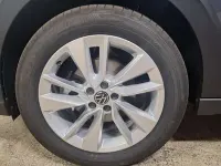 Usado VW Taigo 95 CV (69 kW) 2025 Gris SUV