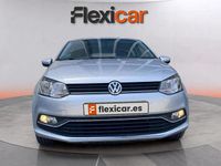 Usado VW Polo Advance 90 CV (66 kW) 2017 Gris Utilitario