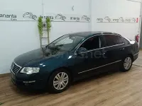 Usado VW Passat Highline 140 CV (102 kW) 2007 Azul Berlina