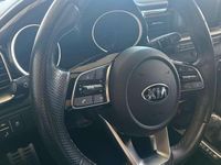 Usado Kia ProCeed GT-Line 120 CV (88 kW) 2019 Gris Utilitario