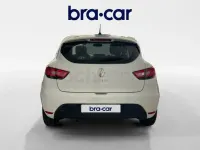 Usado Renault Clio IV Intens 100 CV (73 kW) 2019 Blanco Berlina