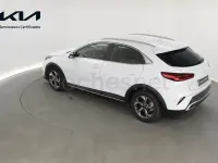 Usado Kia XCeed 140 CV (102 kW) 2025 Blanco SUV