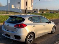 Usado Kia Ceed GT 136 CV (100 kW) 2016 Gris / plata Berlina
