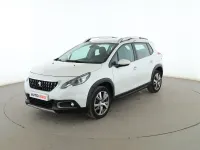Usado Peugeot 2008 Allure 110 CV (80 kW) 2017 Blanco SUV