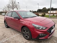 Usado Hyundai i30 N Line 120 CV (88 kW) 2023 Granate Berlina