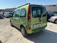 Usado Renault Kangoo Expression 105 CV (77 kW) 2008 Verde Monovolumen