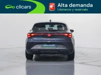 Usado Cupra Leon 150 CV (110 kW) 2025 Gris / plata Berlina