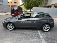 Usado Opel Astra Dynamic 125 CV (91 kW) 2016 Beige Berlina