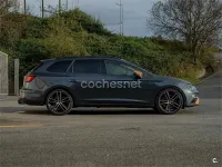 Usado Seat Leon ST 4Drive 300 CV (220 kW) 2019 Gris / plata Familiar