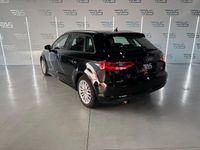 Usado Audi A3 Sport 110 CV (80 kW) 2016 Negro Utilitario