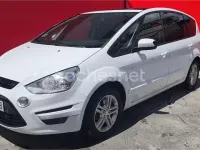 Usado Ford S-MAX Trend 115 CV (84 kW) 2013 Blanco Monovolumen