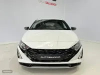 Nuevo Hyundai i20 Blackline 90 CV (66 kW) 2026 Blanco Utilitario