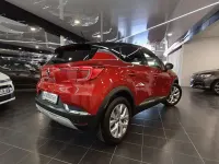 Usado Renault Captur Zen 131 CV (96 kW) 2020 Rojo SUV