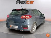 Używany Kia Ceed 100 KM (73 kW) 2017 Niebieski Hatchback