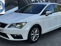 Usado Seat Leon Style 110 CV (80 kW) 2018 Blanco Berlina