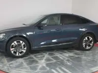 Usado Audi Q8 e-tron Advanced 300 kW (408 CV) 2023 Azul SUV