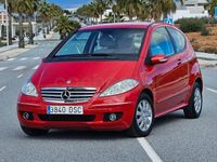 Usado Mercedes A150 Elegance 95 CV (69 kW) 2006 Rojo Berlina