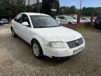 Usado VW Passat Comfortline 130 CV (95 kW) 2004 Blanco Berlina