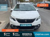 Usado Peugeot 2008 Allure 100 CV (73 kW) 2016 Blanco SUV