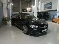 Usado Mercedes CLA200 Shooting Brake 150 CV (110 kW) 2020 Negro Familiar