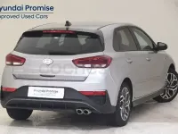 Usado Hyundai i30 N Line 96 CV (70 kW) 2025 Gris / plata Berlina