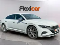 Usado VW Arteon Elegance 150 CV (110 kW) 2021 Gris Berlina