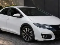 Usado Honda Civic Elegance 120 CV (88 kW) 2016 Blanco Utilitario
