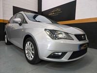Usado Seat Ibiza ST Style 90 CV (66 kW) 2016 Plateado Familiar