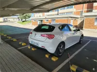 Usado Alfa Romeo Giulietta Distinctive 105 CV (77 kW) 2014 Blanco Utilitario