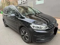 Usado VW Touran Sportline 150 CV (110 kW) 2022 Negro Monovolumen